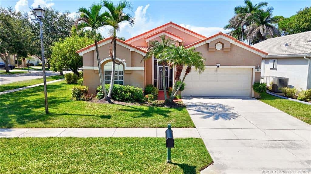 Photo of 2937 SE Kingsmill Place, Stuart, FL 34997 (MLS # M20056611)