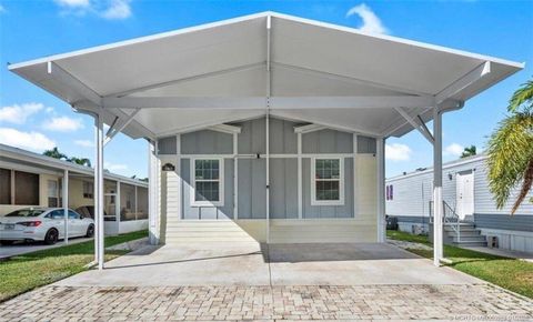 Photo of 209 Plantation Boulevard, Lake Worth, FL 33467 (MLS # M20053952)