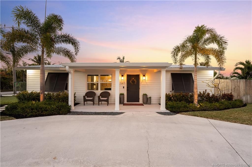 Photo of 247 SW Riverway Boulevard, Palm City, FL 34990 (MLS # M20054283)