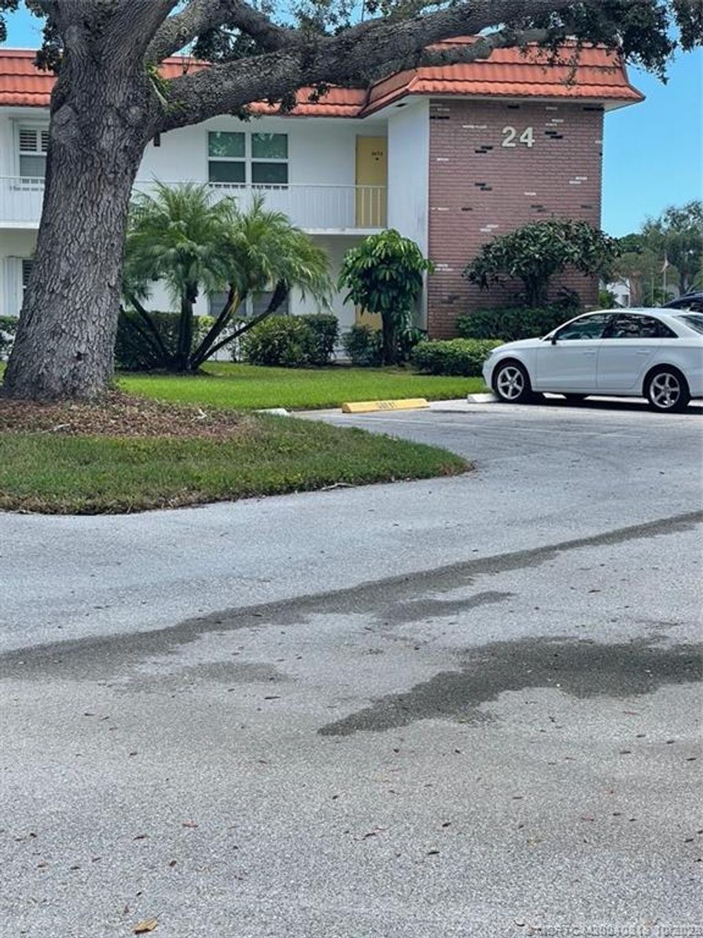 Photo of 1225 NW 21st Street #4-2410, Stuart, FL 34994 (MLS # M20040813)