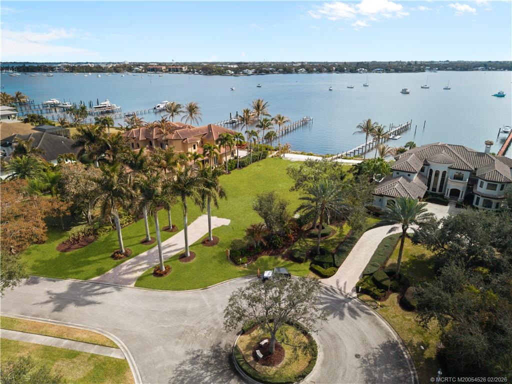 1328 SW Estates Place