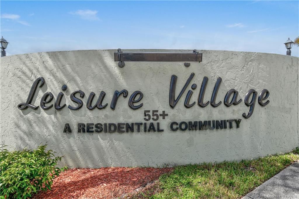 Photo of 144 SE Tudor Court, Stuart, FL 34994 (MLS # M20051778)