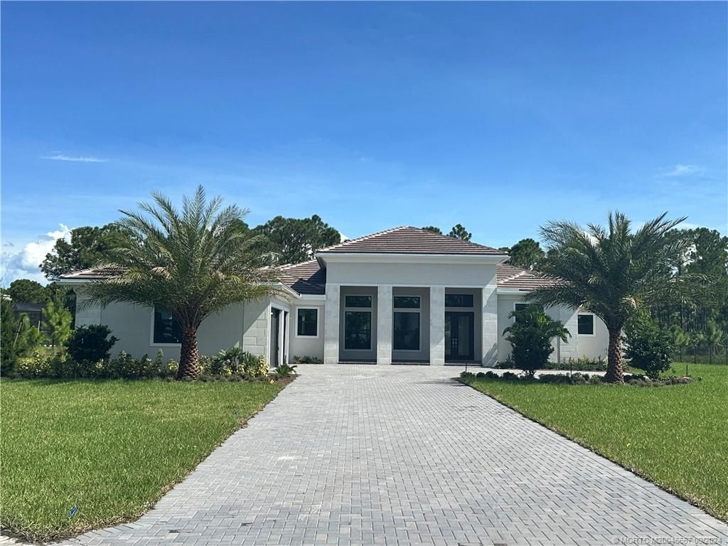 Photo of 5713 SW Green Island Trail, Palm City, FL 34990 (MLS # M20046657)
