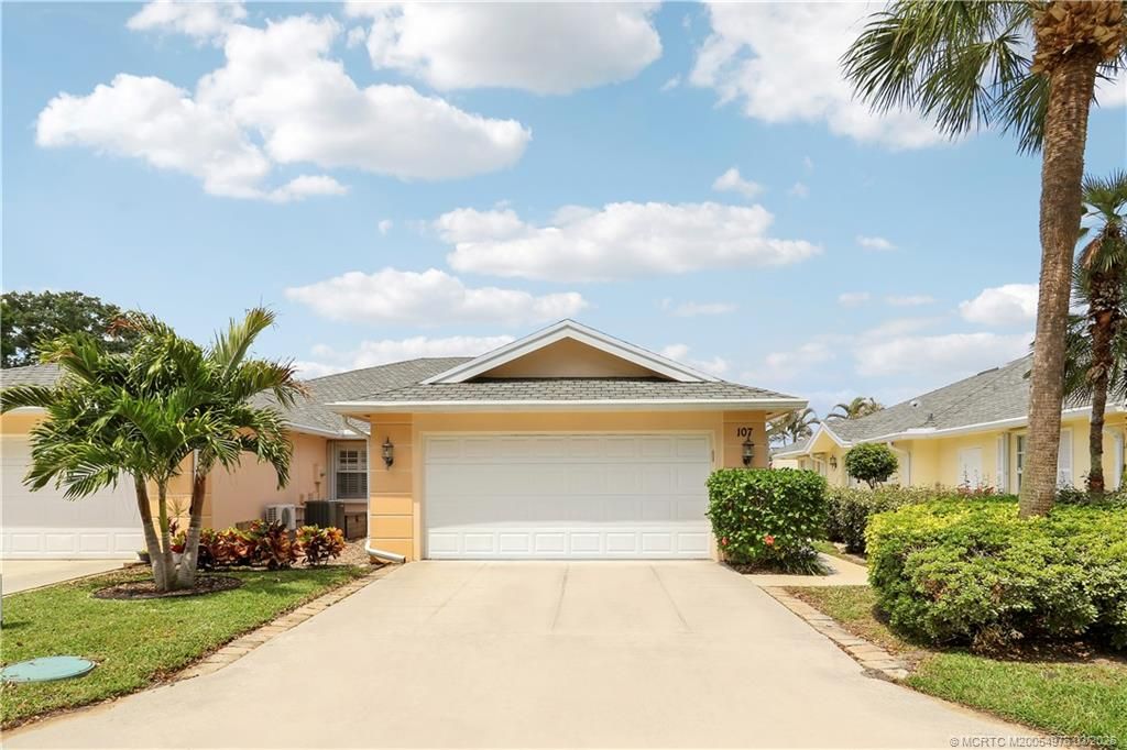 Photo of 107 Brier Circle, Jupiter, FL 33458 (MLS # M20054976)