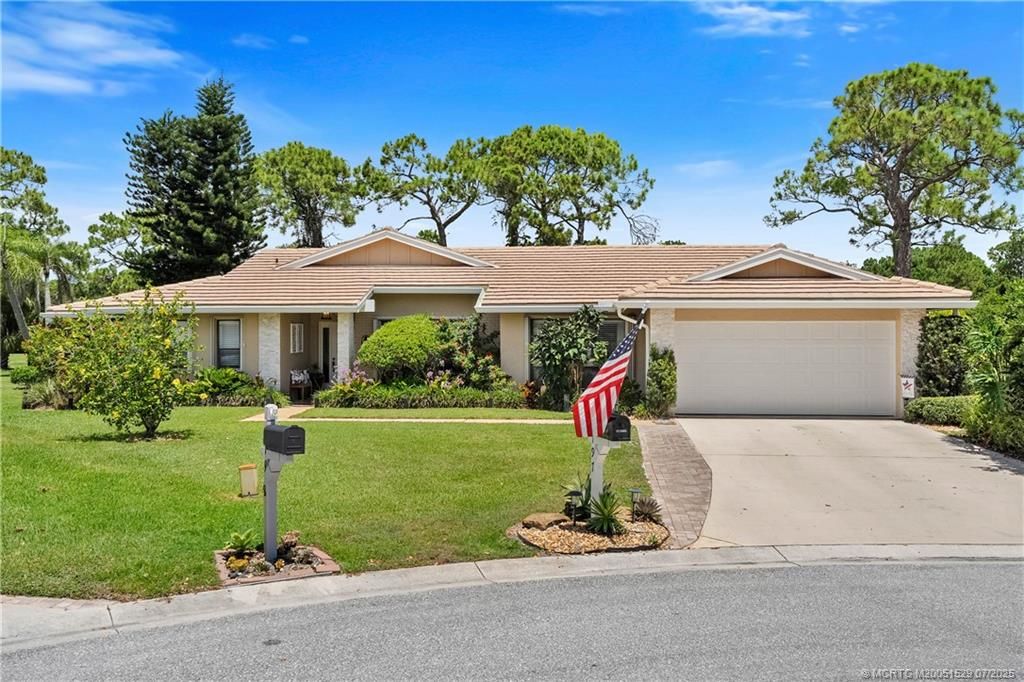Photo of 4197 SW Heronwood Terrace, Palm City, FL 34990 (MLS # M20051529)