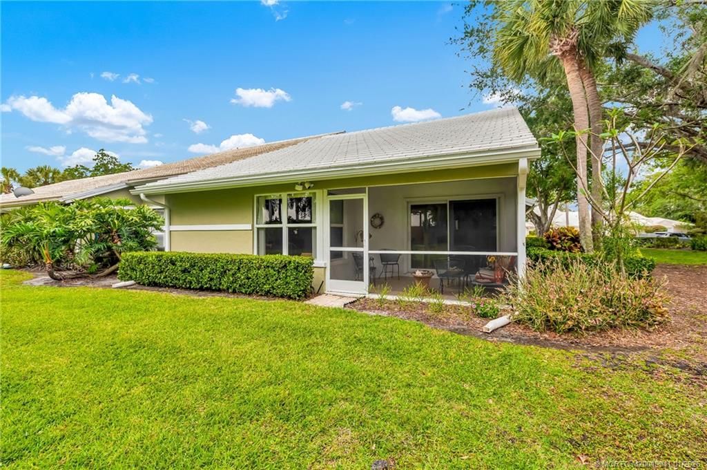 Photo of 2437 SW Foxpoint Trail, Palm City, FL 34990 (MLS # M20049941)