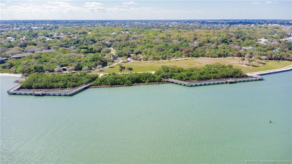 Stuart, Florida 34997, United States, 2 Bedrooms Bedrooms, ,2 BathroomsBathrooms,Residential,Active,15468