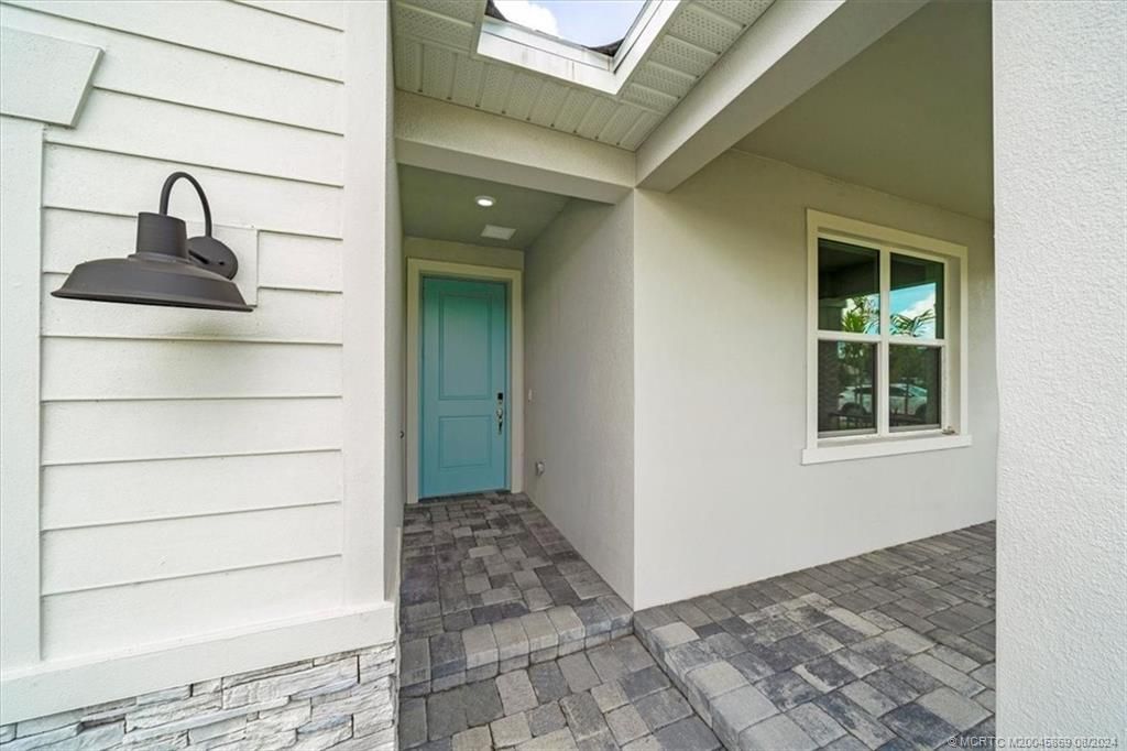 Photo of 8924 Dahlia Circle, Port Saint Lucie, FL 34986 (MLS # M20045869)