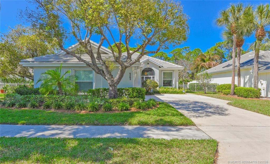 Photo of 5263 SE Sweetbrier Terrace, Hobe Sound, FL 33455 (MLS # M20054776)