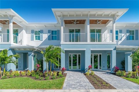 Photo of 4674 SE Manatee Way, Stuart, FL 34997 (MLS # M20052197)