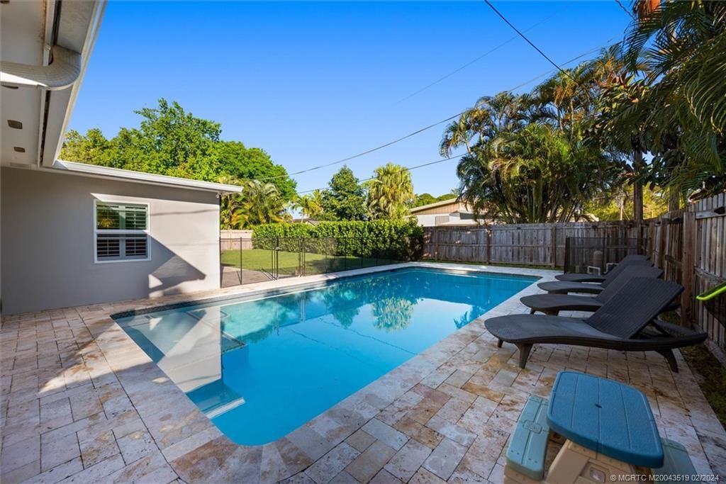 Photo of 1713 SW 32nd Terrace, Palm City, FL 34990 (MLS # M20043519)