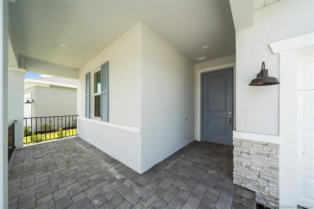 Photo of 6464 NW Cloverdale Avenue, Port Saint Lucie, FL 34987 (MLS # M20046116)