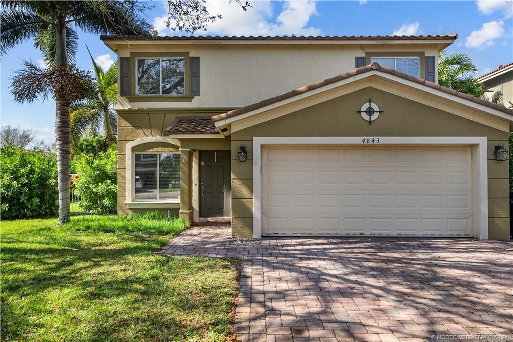 Photo of 4843 SE Duval Drive, Stuart, FL 34997 (MLS # M20042894)