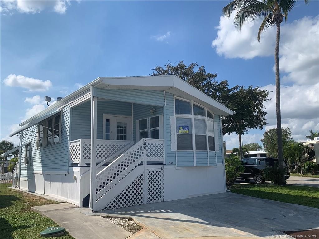 Photo of 300 Nettles Boulevard, Jensen Beach, FL 34957 (MLS # M20036040)