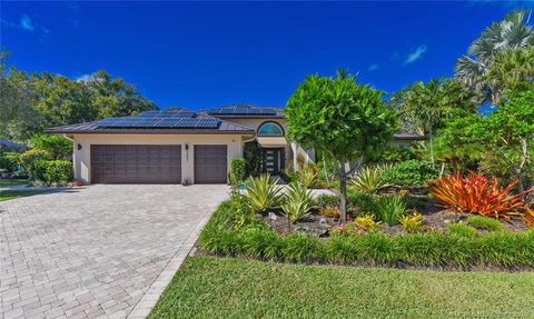 Photo of 4881 SW Parkgate Boulevard, Palm City, FL 34990 (MLS # M20052897) Photo of 4881 SW Parkgate Boulevard, Palm City, FL 34990 (MLS # M20052897)