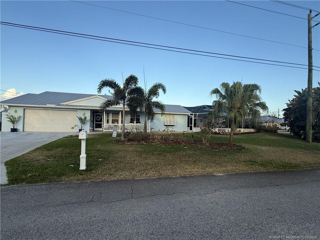 Photo of 4459 SE Kubin Avenue, Stuart, FL 34997 (MLS # M20054670)