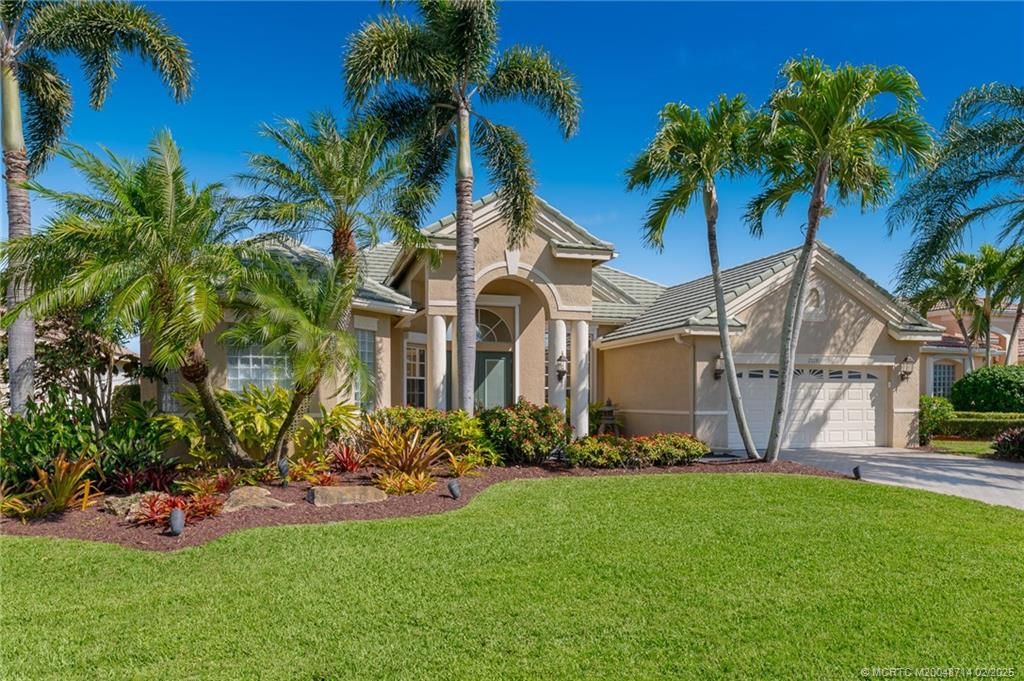 Photo of 2019 SE Oxton Drive, Port Saint Lucie, FL 34952 (MLS # M20048714)