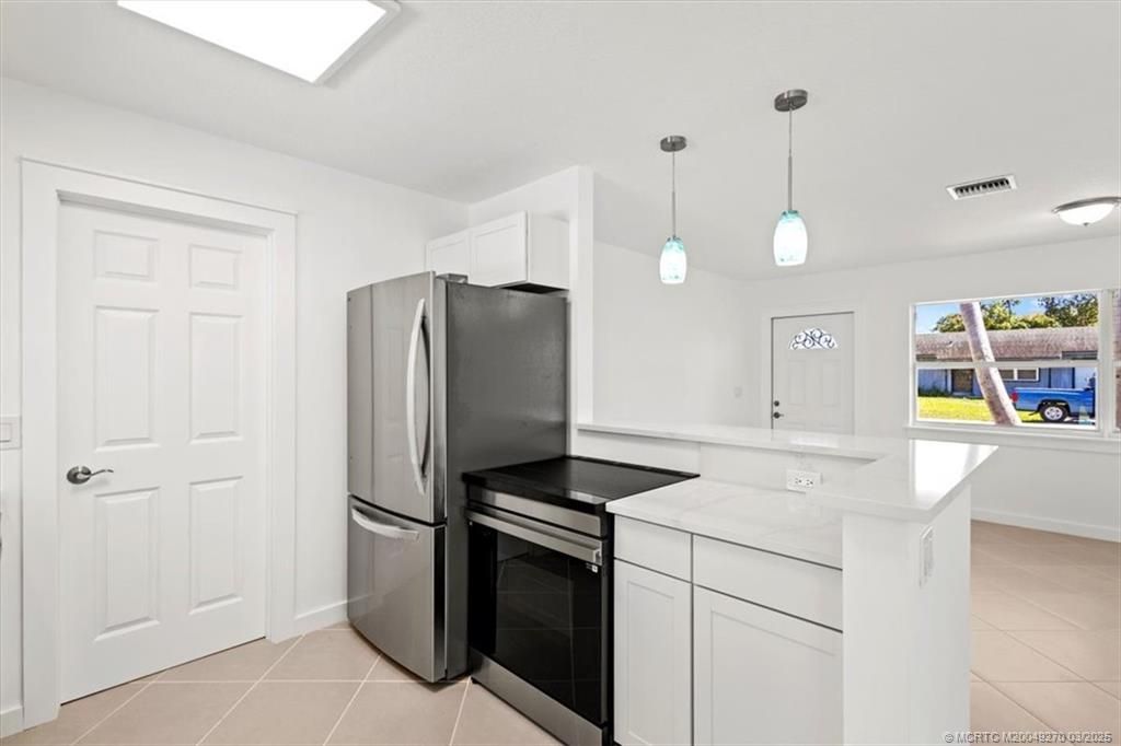 Photo of 3079 SE Cypress Street, Stuart, FL 34997 (MLS # M20049270)