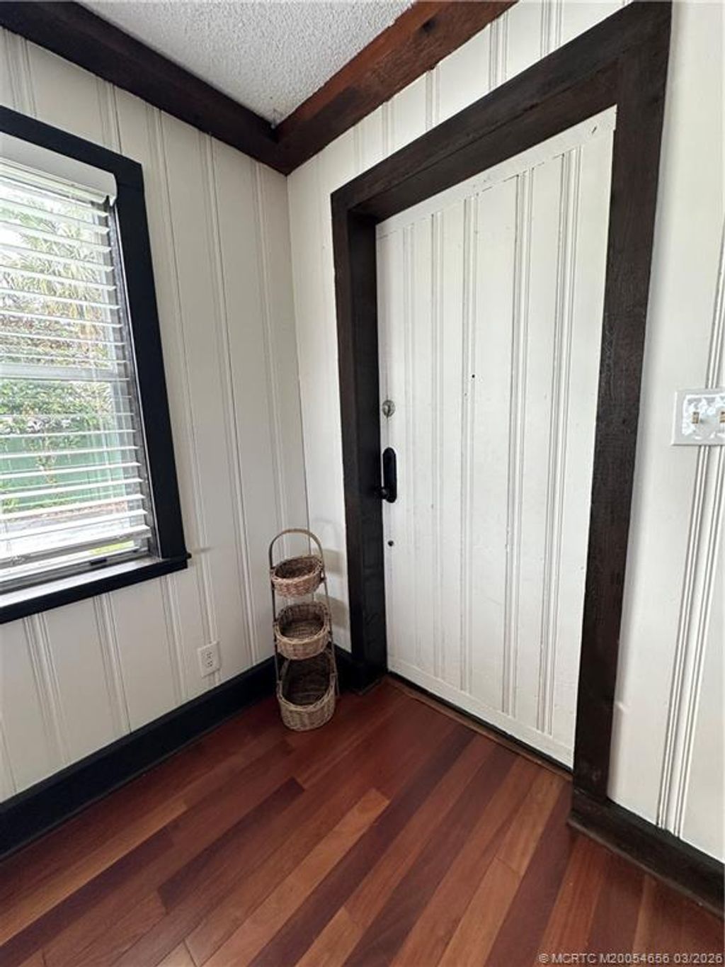 Photo of 4490 NE Indian River Drive, Jensen Beach, FL 34957 (MLS # M20054656)