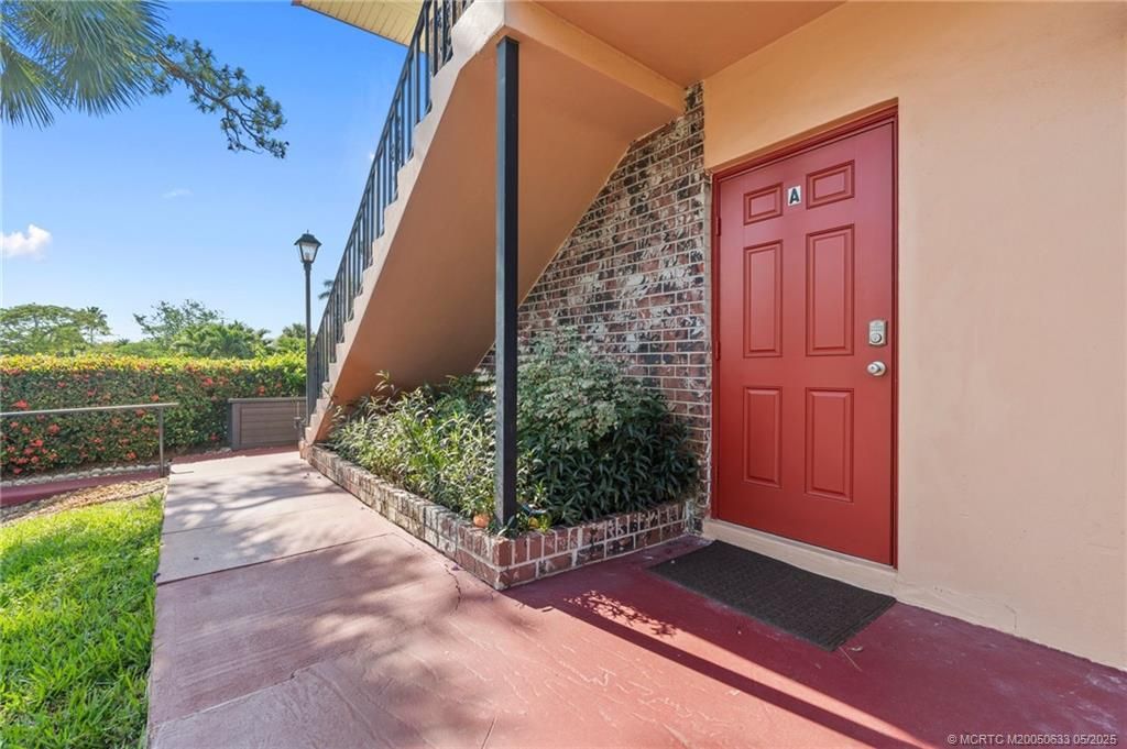 Photo of 1963 SW Palm City Road #32A, Stuart, FL 34994 (MLS # M20050633)