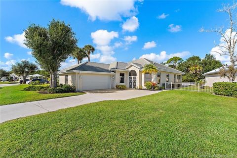 Photo of 7756 SE Bay Cedar Circle, Hobe Sound, FL 33455 (MLS # M20053049)