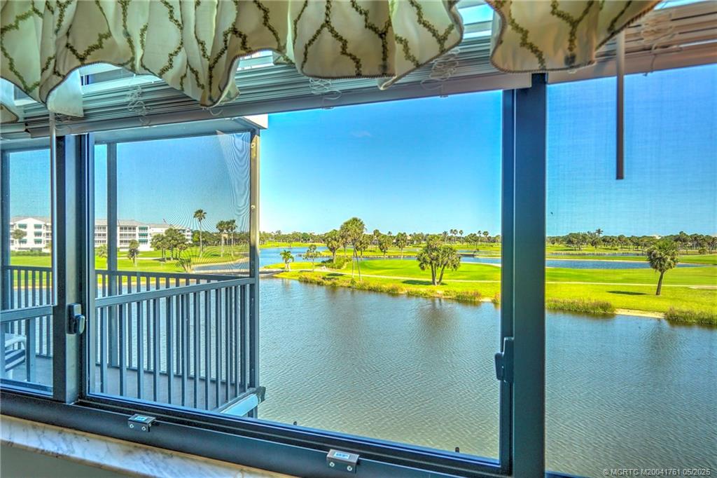 Stuart, Florida 34996, United States, 2 Bedrooms Bedrooms, ,2 BathroomsBathrooms,Residential,Active,69072