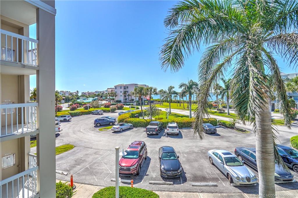 Stuart, Florida 34996, United States, 2 Bedrooms Bedrooms, ,2 BathroomsBathrooms,Residential,Active,69072