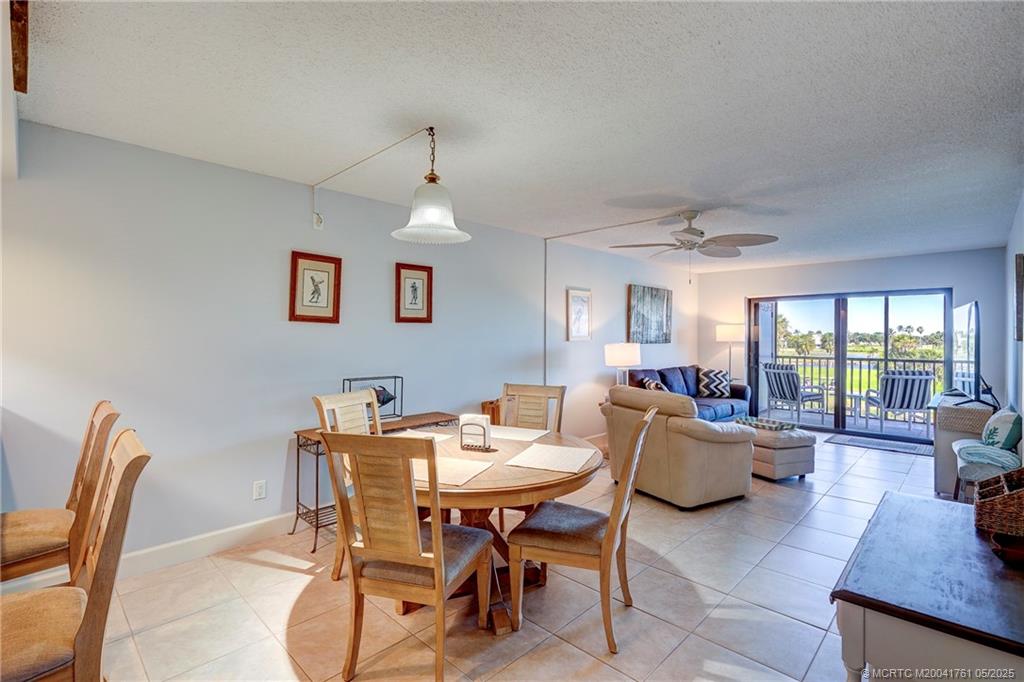Stuart, Florida 34996, United States, 2 Bedrooms Bedrooms, ,2 BathroomsBathrooms,Residential,Active,69072