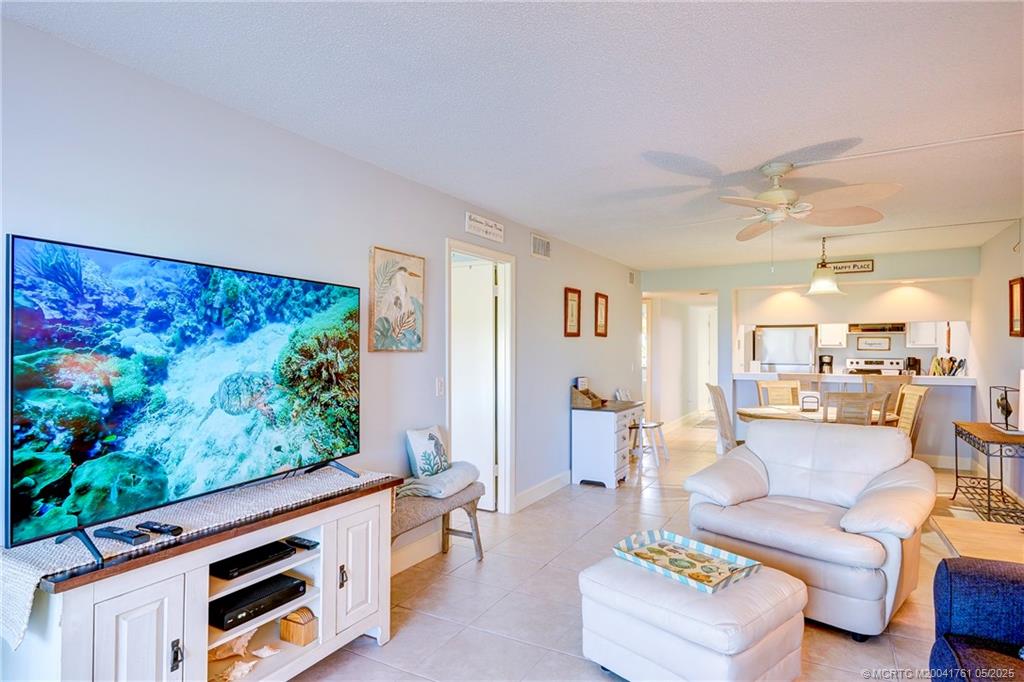 Stuart, Florida 34996, United States, 2 Bedrooms Bedrooms, ,2 BathroomsBathrooms,Residential,Active,69072