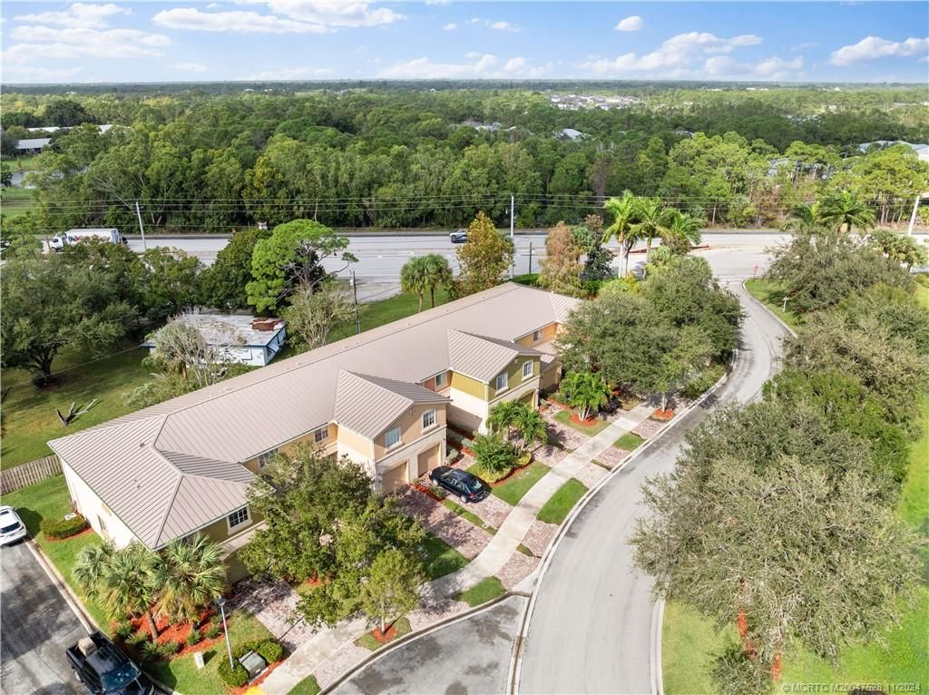 Photo of 320 SE Bloxham Way, Stuart, FL 34997 (MLS # M20047528)