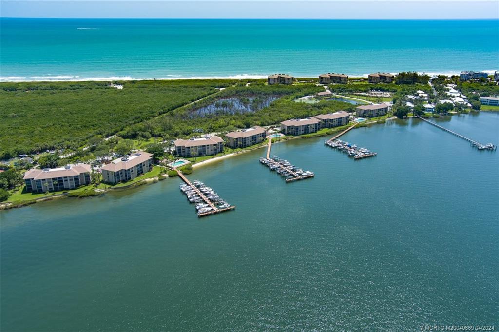 Stuart, Florida 34996, United States, 2 Bedrooms Bedrooms, ,2 BathroomsBathrooms,Residential,Active,71125