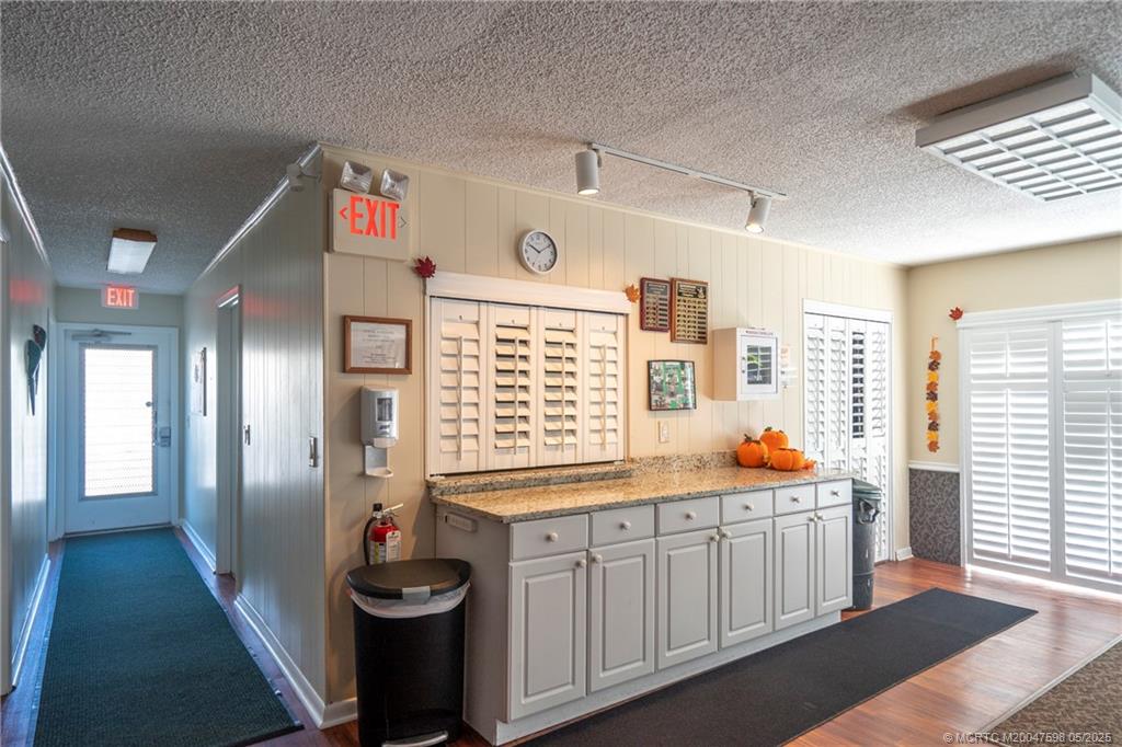 Stuart, Florida 34996, United States, 2 Bedrooms Bedrooms, ,2 BathroomsBathrooms,Residential,Active,33330