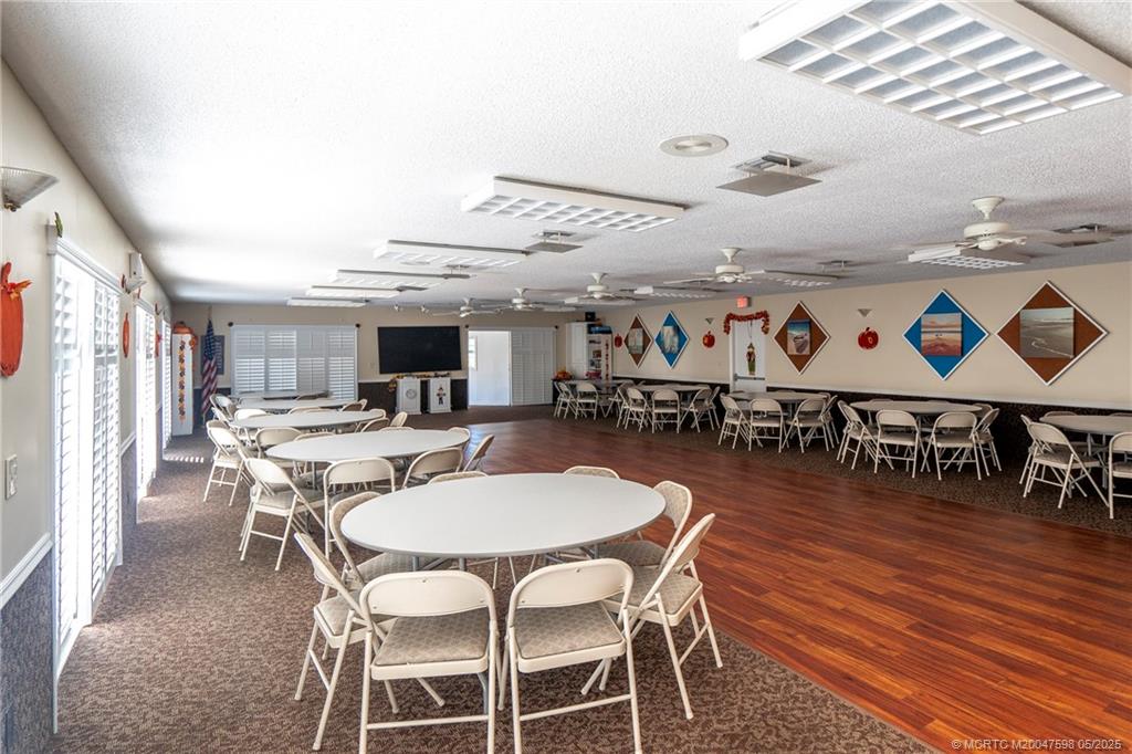 Stuart, Florida 34996, United States, 2 Bedrooms Bedrooms, ,2 BathroomsBathrooms,Residential,Active,33330