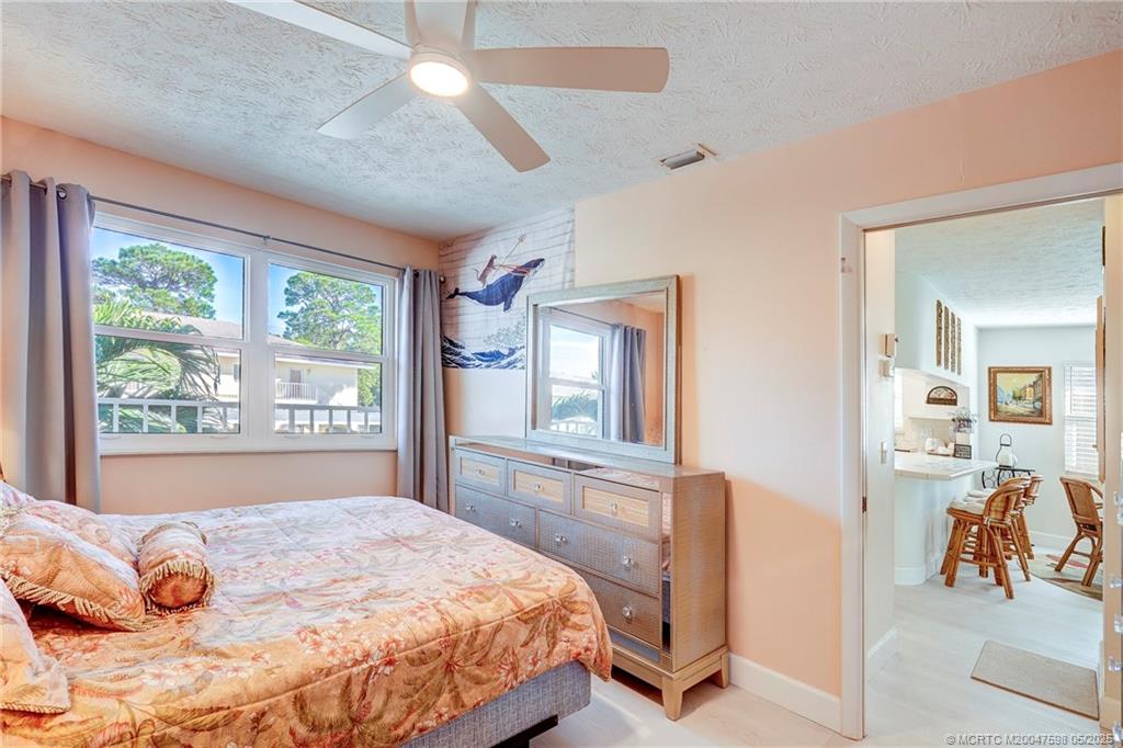 Stuart, Florida 34996, United States, 2 Bedrooms Bedrooms, ,2 BathroomsBathrooms,Residential,Active,33330