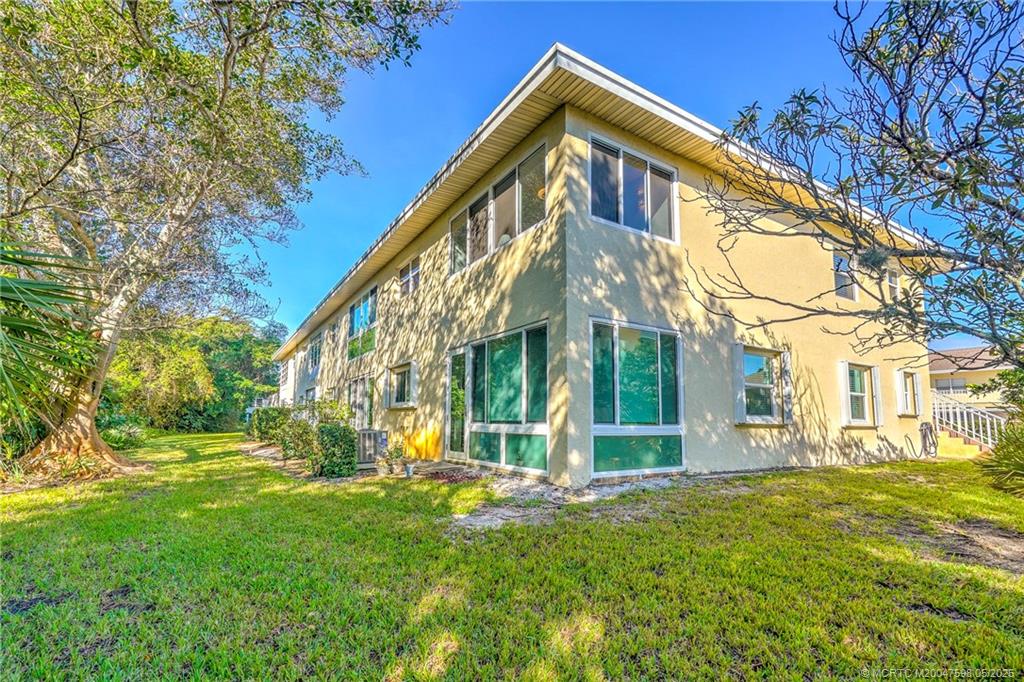 Stuart, Florida 34996, United States, 2 Bedrooms Bedrooms, ,2 BathroomsBathrooms,Residential,Active,33330