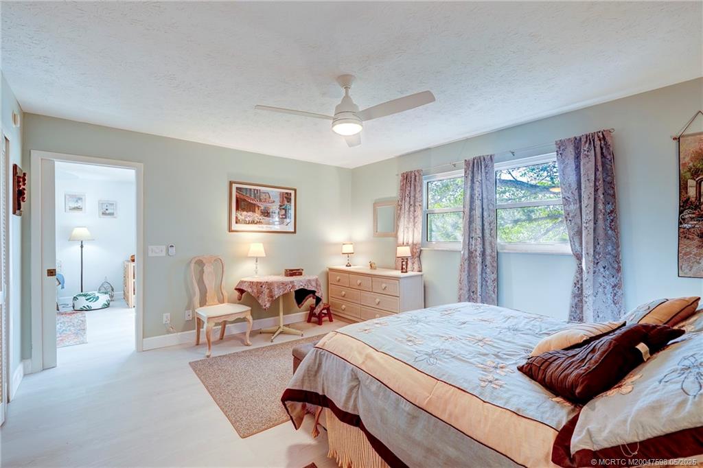 Stuart, Florida 34996, United States, 2 Bedrooms Bedrooms, ,2 BathroomsBathrooms,Residential,Active,33330