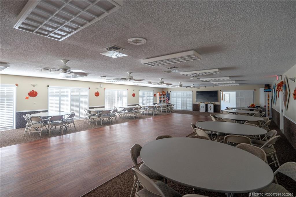 Stuart, Florida 34996, United States, 2 Bedrooms Bedrooms, ,2 BathroomsBathrooms,Residential,Active,33330