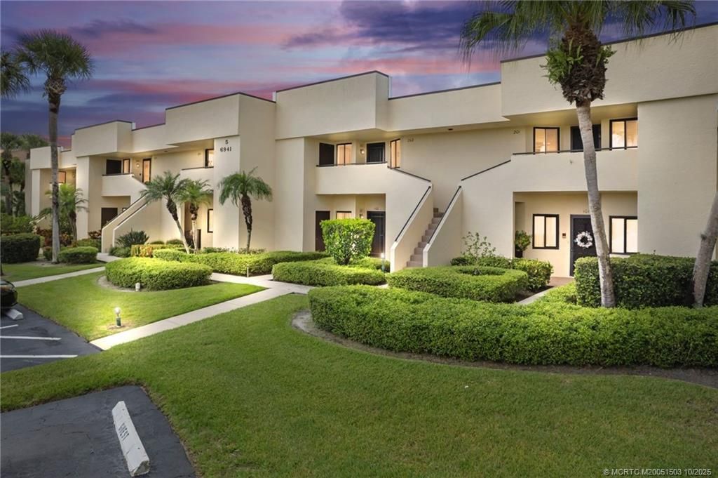 Photo of 6941 SE Constitution Boulevard #203, Hobe Sound, FL 33455 (MLS # M20051503)
