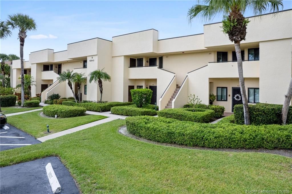 Photo of 6941 SE Constitution Boulevard #203, Hobe Sound, FL 33455 (MLS # M20051503)