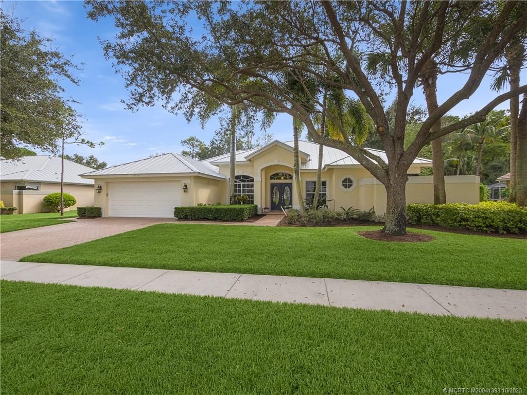 Photo of 8517 SW Sea Captain Drive, Stuart, FL 34997 (MLS # M20041393)