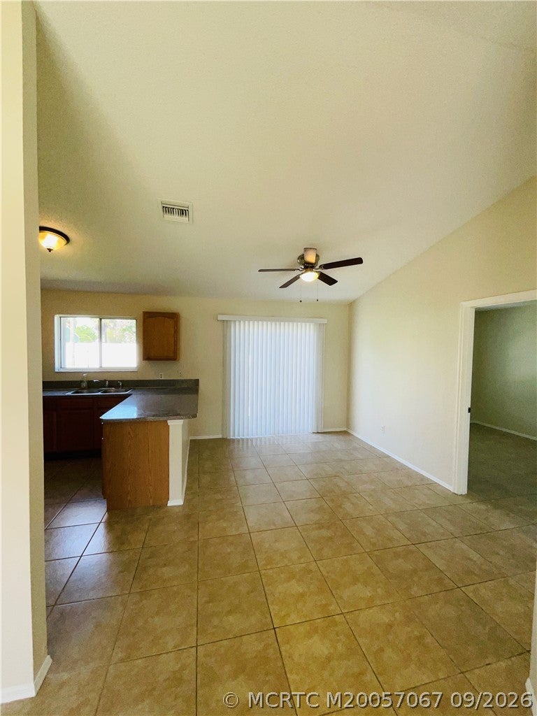 Photo of 2813 SE Ironton Avenue, Port Saint Lucie, FL 34952 (MLS # M20057067)