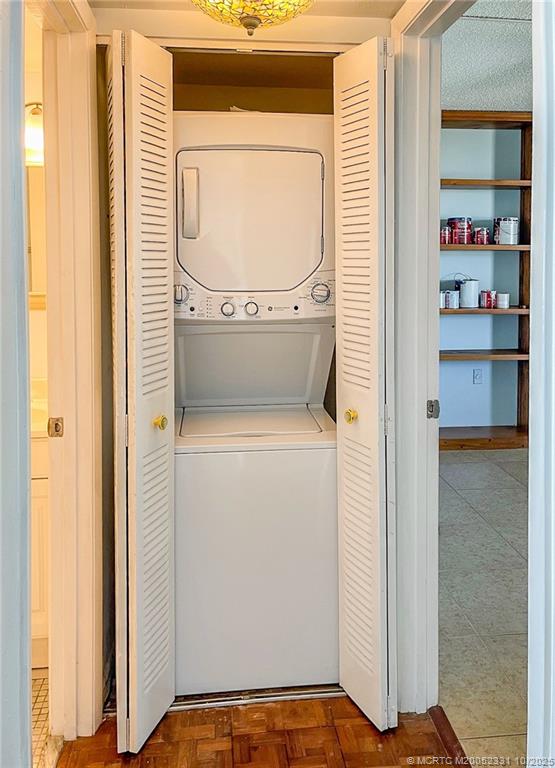 Jensen Beach, Florida 34957, United States, 2 Bedrooms Bedrooms, ,2 BathroomsBathrooms,Residential,Active,215133