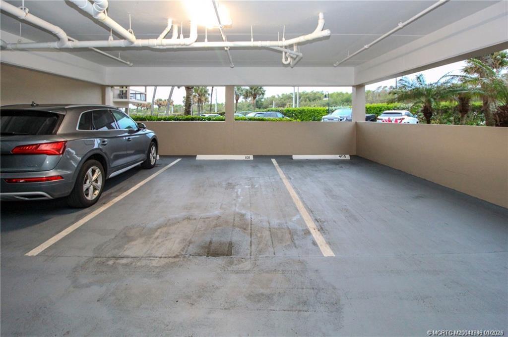 Stuart, Florida 34996, United States, 2 Bedrooms Bedrooms, ,2 BathroomsBathrooms,Residential,Active,18285