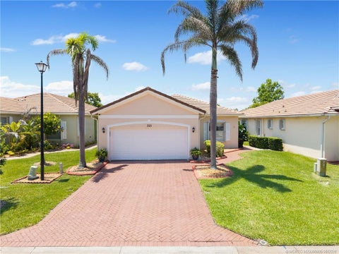 Photo of 723 SW Rocky Bayou Terrace, Port Saint Lucie, FL 34986 (MLS # M20055985)