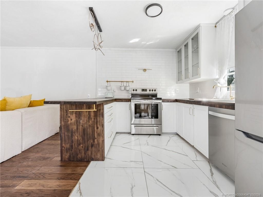 Photo of 2555 PGA Boulevard #170, Palm Beach Gardens, FL 33410 (MLS # M20054347)