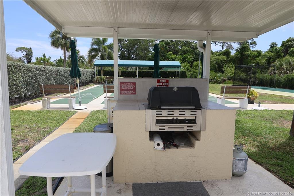 Stuart, Florida 34996, United States, 2 Bedrooms Bedrooms, ,2 BathroomsBathrooms,Residential,Active,127435