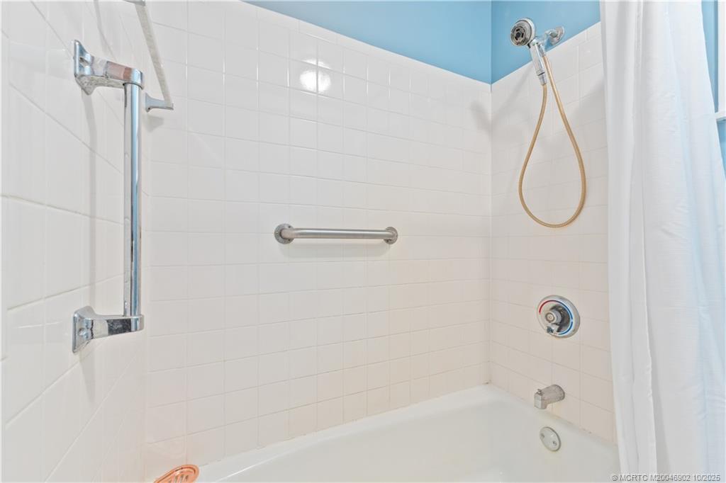 Palm City, Florida 34990, United States, 3 Bedrooms Bedrooms, ,2 BathroomsBathrooms,Residential,Active,41189