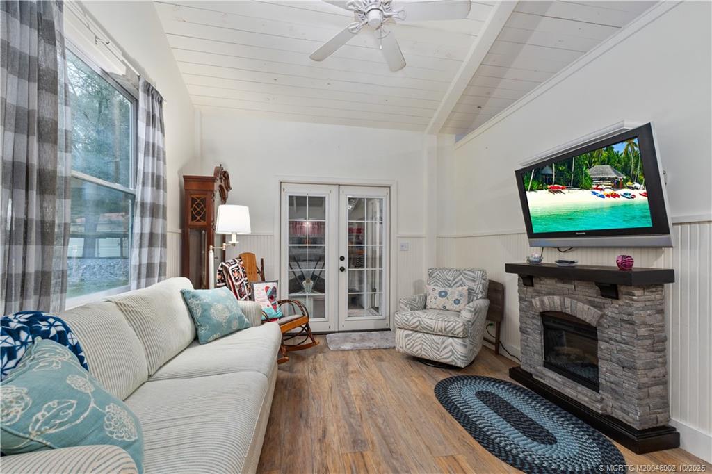 Palm City, Florida 34990, United States, 3 Bedrooms Bedrooms, ,2 BathroomsBathrooms,Residential,Active,41189