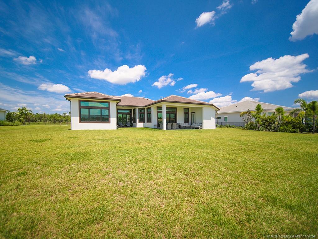 Palm City, Florida 34990, United States, 4 Bedrooms Bedrooms, ,5 BathroomsBathrooms,Residential,Pending,35214