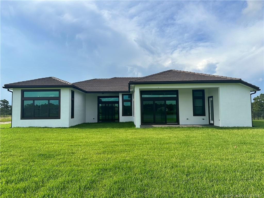 Palm City, Florida 34990, United States, 4 Bedrooms Bedrooms, ,5 BathroomsBathrooms,Residential,Pending,35214